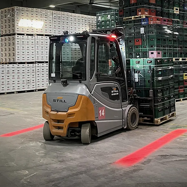 FOCO PARA ZONA DE SEGURIDAD / VL4-157-1 / TYRI / LINEA ROJA 